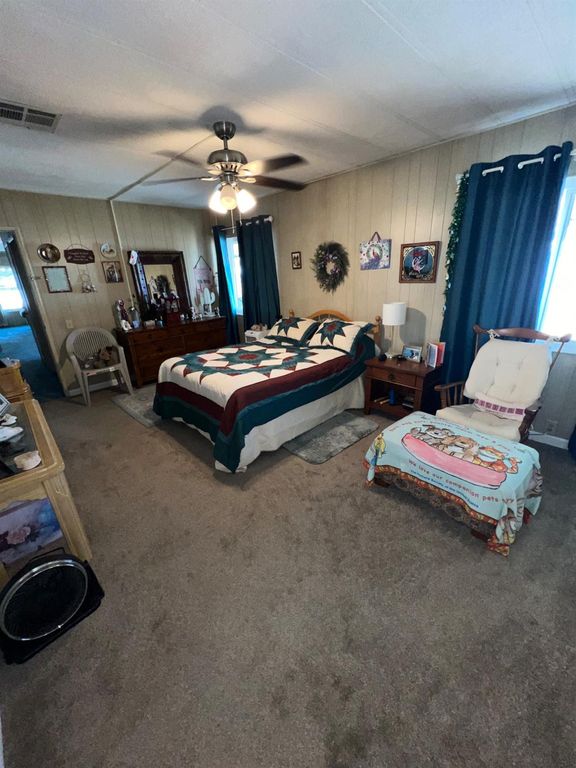 Image 20 of property listing at 2706 W Ashlan Avenue # 281, Fresno, CA 93705