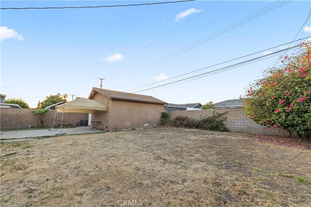 4770 San Bernardino, Montclair, CA 91763