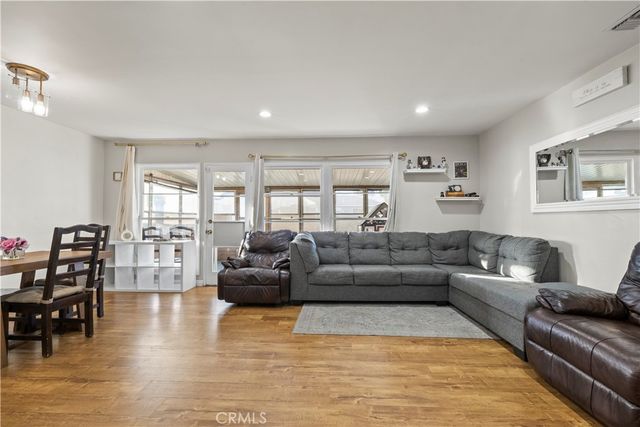 4770 San Bernardino, Montclair, CA 91763