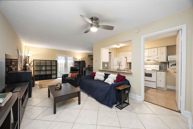 454 N Post Oak Lane, Houston, TX 77024