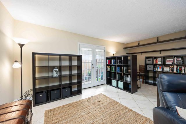 454 N Post Oak Lane, Houston, TX 77024