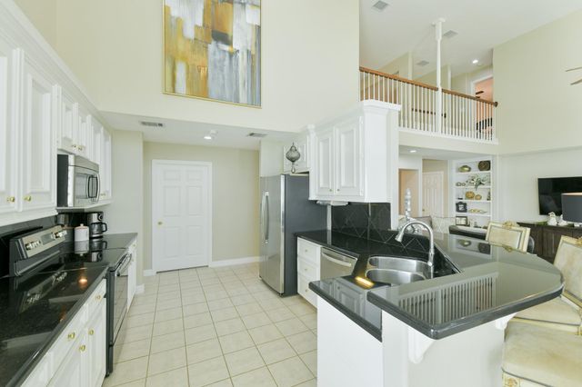 309 Harbor Circle, Montgomery, TX 77356