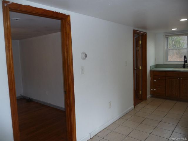 18 Kelly Hill Road, Otisville, NY 10963