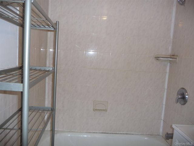 18 Kelly Hill Road, Otisville, NY 10963