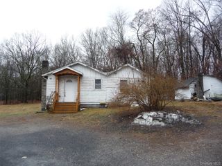 18 Kelly Hill Road, Otisville, NY 10963