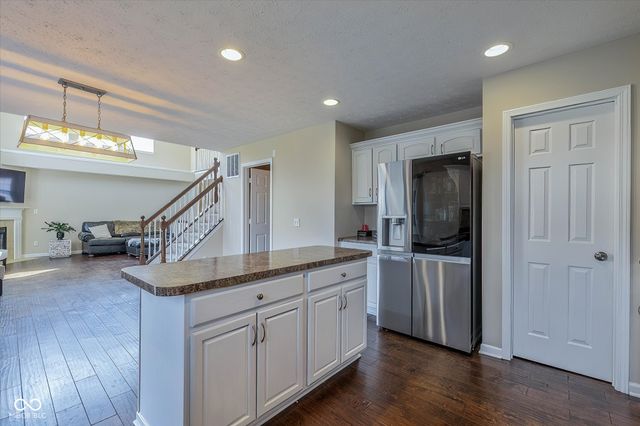 14416 Chapelwood Lane, Fishers, IN 46037