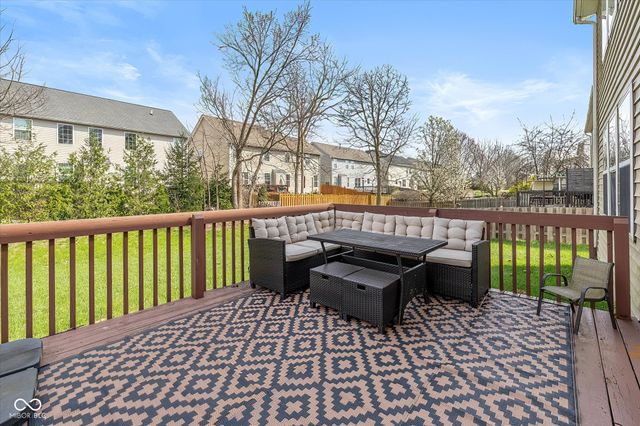 14416 Chapelwood Lane, Fishers, IN 46037