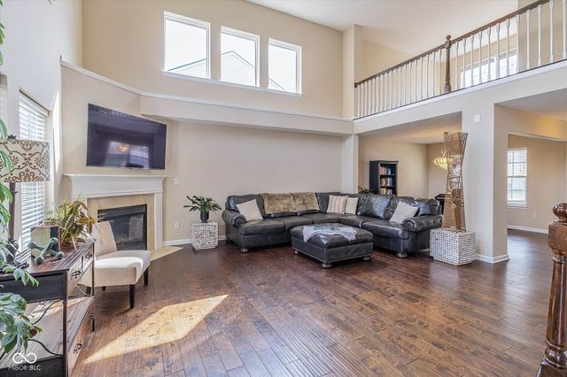 14416 Chapelwood Lane, Fishers, IN 46037