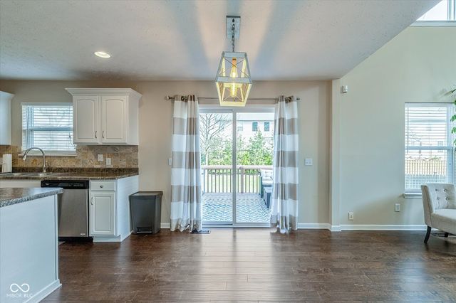 14416 Chapelwood Lane, Fishers, IN 46037