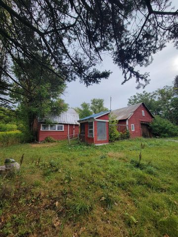 860 Route 374, Cadyville, NY 12918