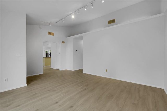 134 Winterstein Dr, Folsom, CA 95630