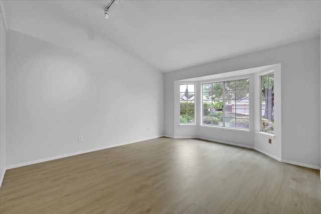 134 Winterstein Dr, Folsom, CA 95630