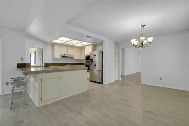 134 Winterstein Dr, Folsom, CA 95630