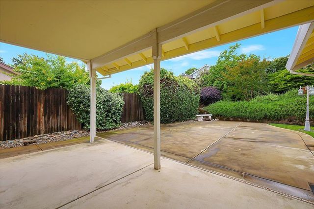 134 Winterstein Dr, Folsom, CA 95630
