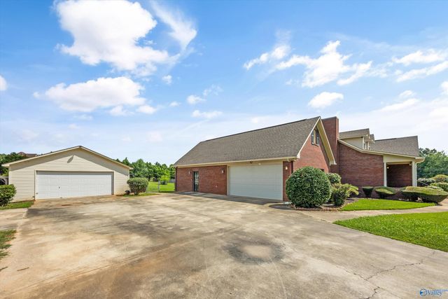 115 Lacy Lane, Huntsville, AL 35811