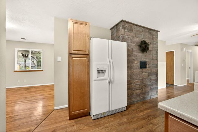 155 Allenwood Drive, Grants Pass, OR 97527