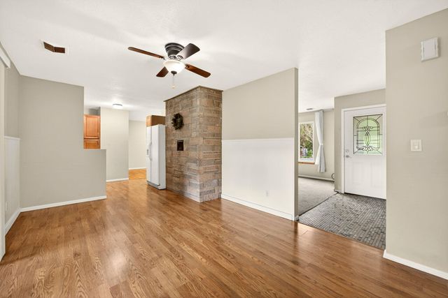 155 Allenwood Drive, Grants Pass, OR 97527