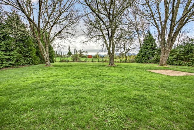 155 Allenwood Drive, Grants Pass, OR 97527