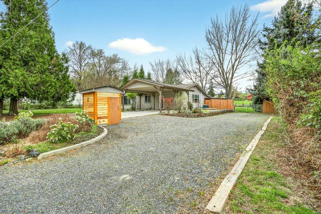 155 Allenwood Drive, Grants Pass, OR 97527