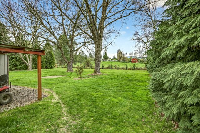 155 Allenwood Drive, Grants Pass, OR 97527