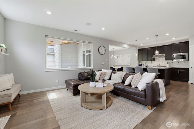 34331 SE Jacobia Street, Snoqualmie, WA 98065