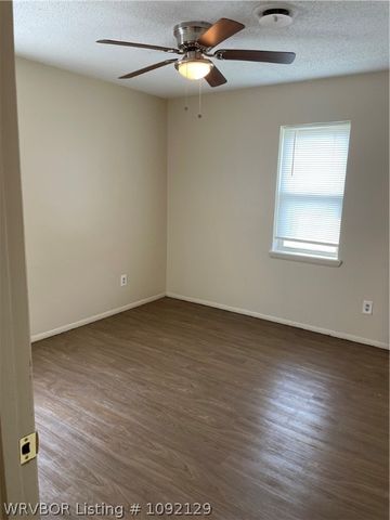 8001 Colony Lane, Fort Smith, AR 72908