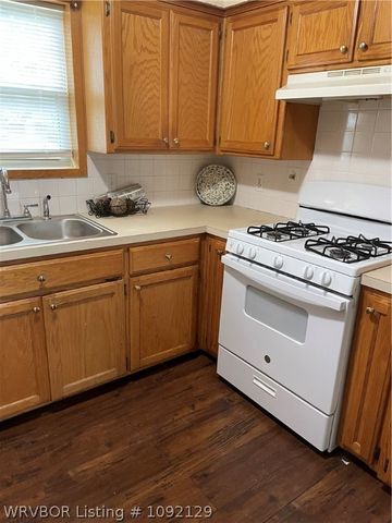 8001 Colony Lane, Fort Smith, AR 72908
