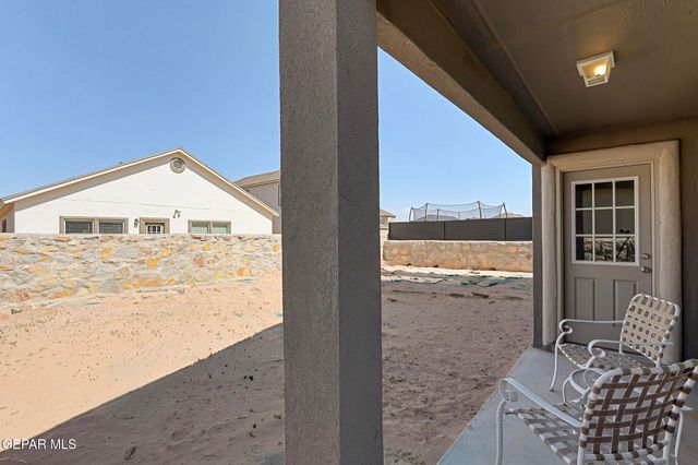 1044 Summer Night Place, El Paso, TX 79928