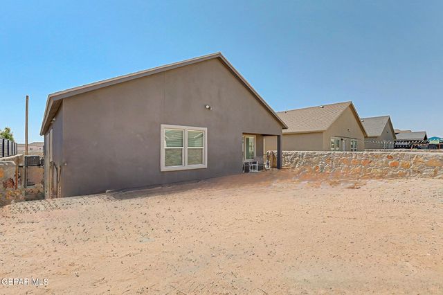 1044 Summer Night Place, El Paso, TX 79928