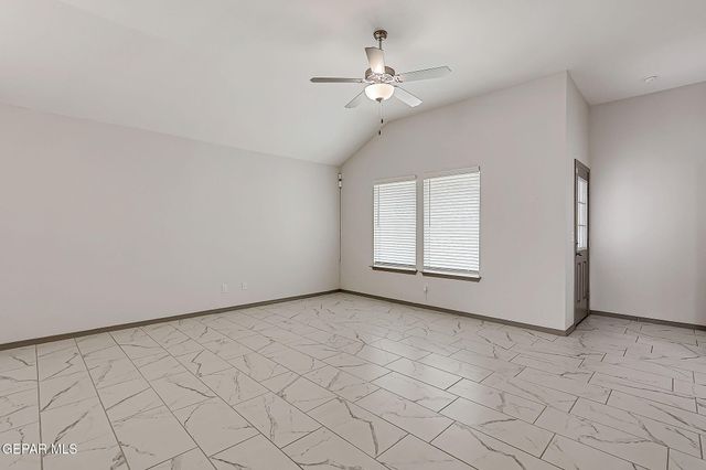 1044 Summer Night Place, El Paso, TX 79928