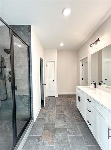 29 Aaron NE Lane, Cartersville, GA 30121
