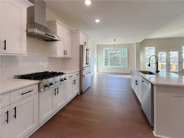 29 Aaron NE Lane, Cartersville, GA 30121