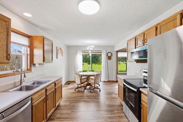 9804 La Mesa Drive, Fort Wayne, IN 46825