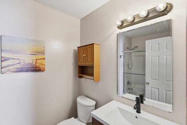 9804 La Mesa Drive, Fort Wayne, IN 46825
