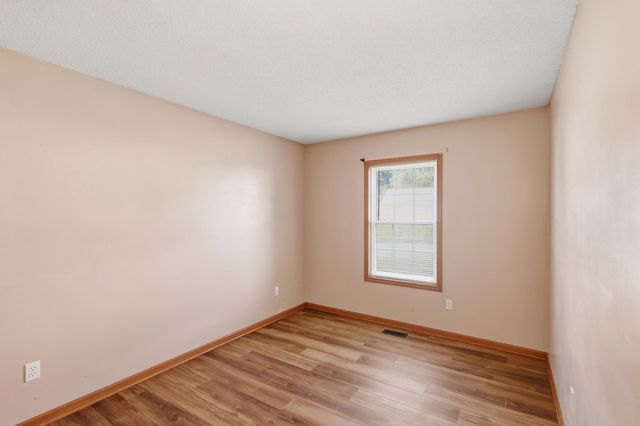 9804 La Mesa Drive, Fort Wayne, IN 46825