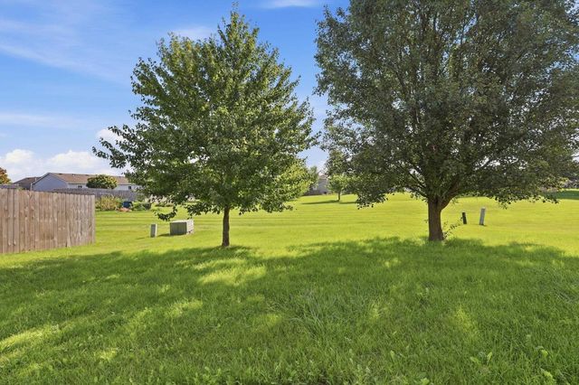 9804 La Mesa Drive, Fort Wayne, IN 46825