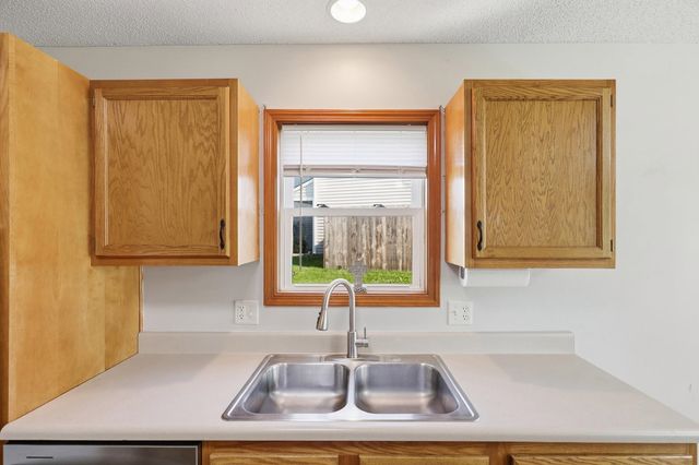 9804 La Mesa Drive, Fort Wayne, IN 46825