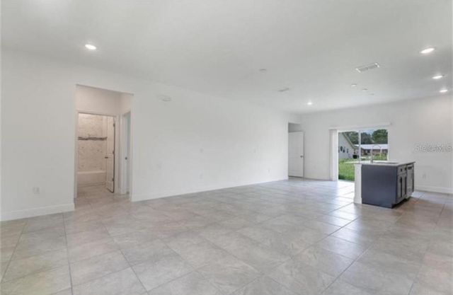 799 W COUNTRY CLUB BOULEVARD, Citrus Springs, FL 34434