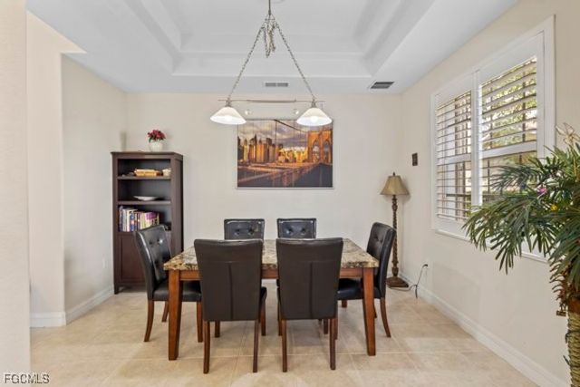 6021 Jonathans Bay CIR 101, Fort Myers, FL 33908