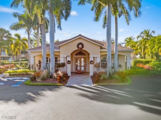 6021 Jonathans Bay CIR 101, Fort Myers, FL 33908