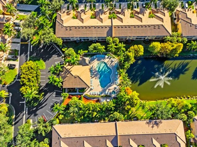 6021 Jonathans Bay CIR 101, Fort Myers, FL 33908