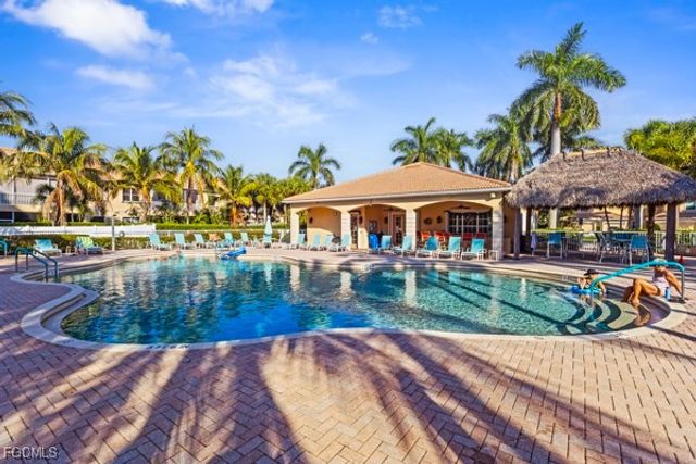 6021 Jonathans Bay CIR 101, Fort Myers, FL 33908