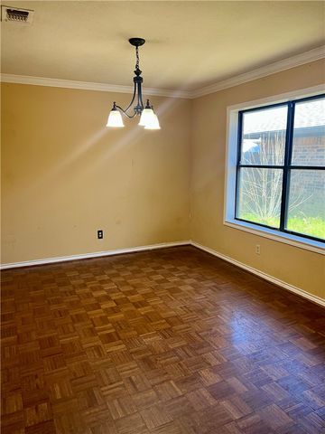 2901 Burning Tree Court, Bryan, TX 77802