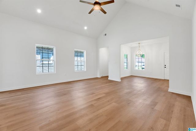 4796 LONGMEADOW DRIVE, Bessemer, AL 35022