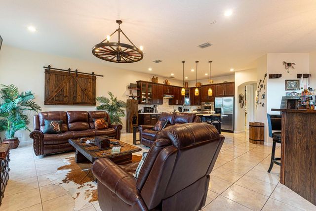 1811 Waldorf Drive, Royal Palm Beach, FL 33411