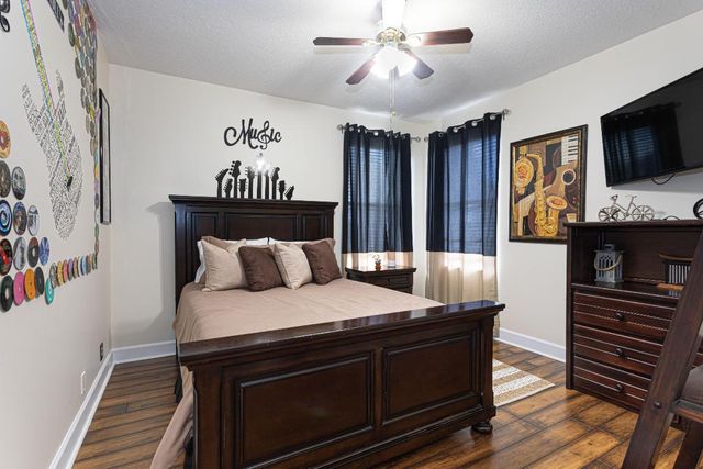 1811 Waldorf Drive, Royal Palm Beach, FL 33411