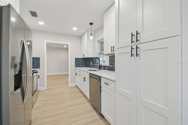 1204 BRANDA VISTA DRIVE, Brandon, FL 33510