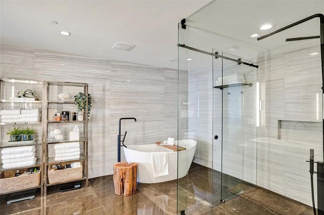 2200 N Ocean Boulevard S1701, Fort Lauderdale, FL 33305