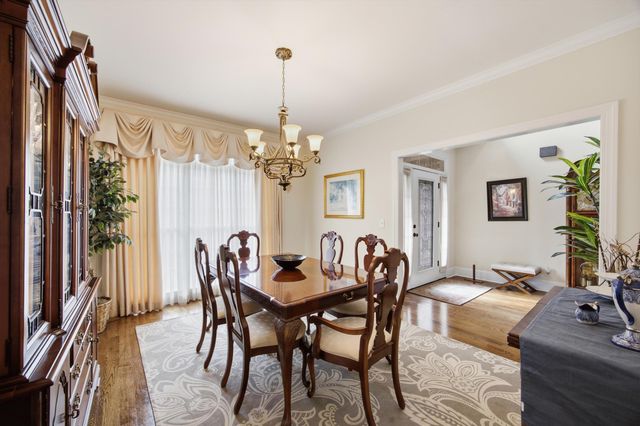 11177 Captains Cove Drive, Soddy Daisy, TN 37379