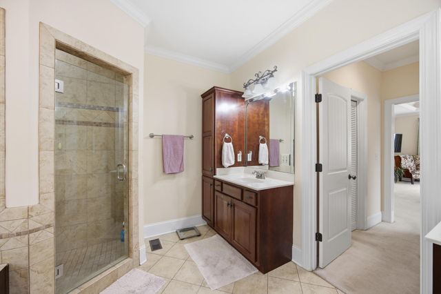 11177 Captains Cove Drive, Soddy Daisy, TN 37379